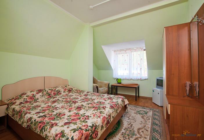 Двухкомнатный двухместный стандарт. Частная гостиница уЮТ, г. Геленджик, п. Архипо-Осиповка