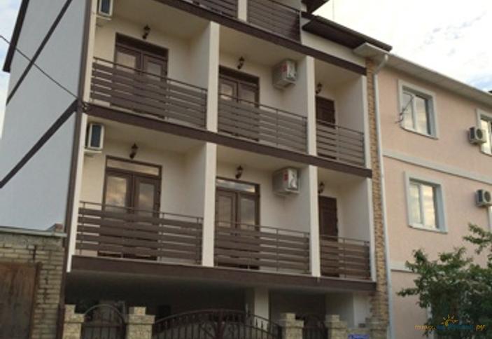 Гостевой дом На Ульяновской, г. Геленджик