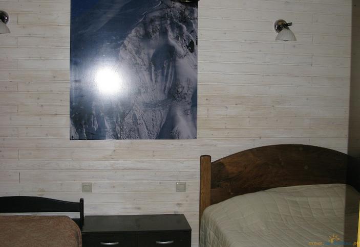 Двухкомнатный номер. Гостевой комплекс Омела, г. Сочи, п. Красная Поляна