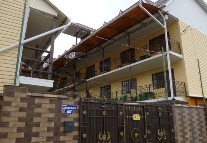 Отель У дедушки Сако, п. Лазаревское