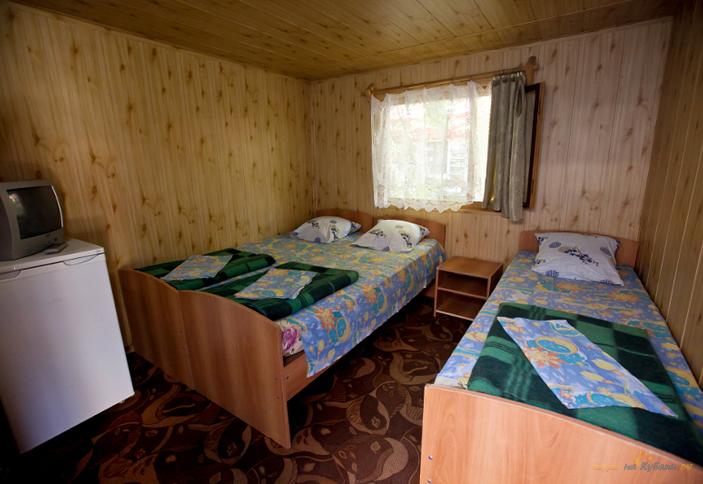 Эконом. Отель У дедушки Сако, п. Лазаревское