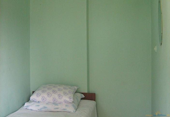 Эконом одноместный. Гостевой дом Легенда, г. Анапа