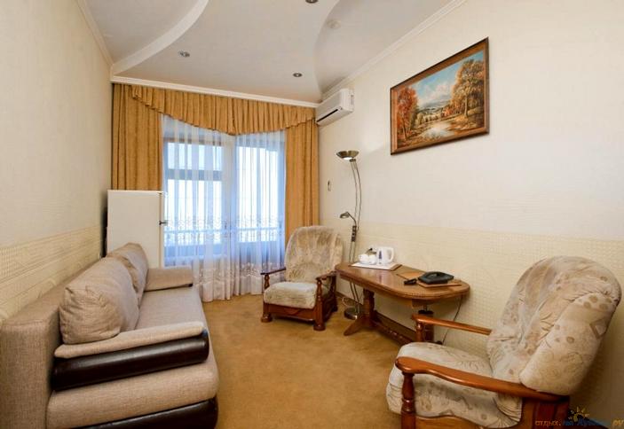 Люкс double. Гостиница Юг, г. Краснодар