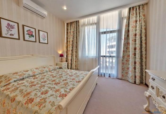 Фирменный люкс на 4 персоны (с видом на море). Гостиница Dolphin, г. Сочи