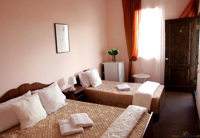 Трехместный стандарт. Гостевой дом Адажио, пос. Архипо-Осиповка