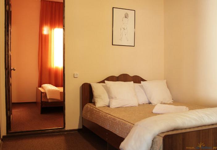 Четырехместный стандарт. Гостевой дом Адажио, пос. Архипо-Осиповка