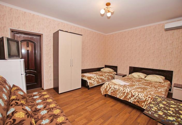 Четырехместный люкс. Гостевой дом Виктория, пос. Лазаревское