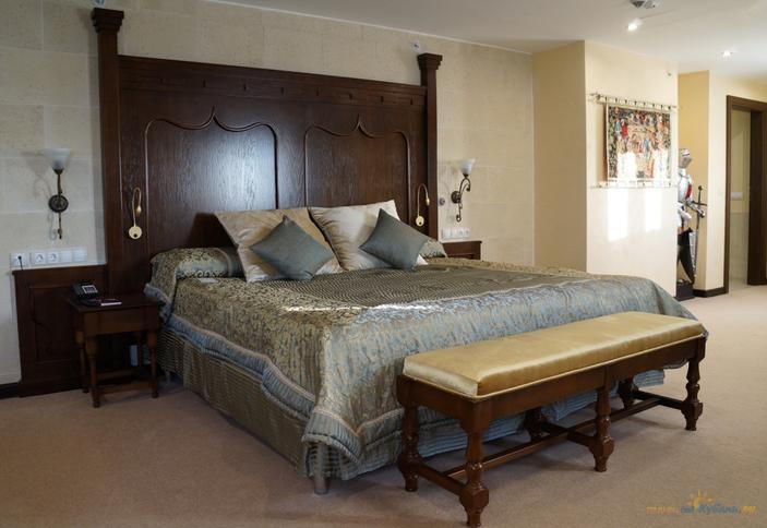 Люкс короля. Гостиничный комплекс Богатырь, г. Сочи. Адлерский район