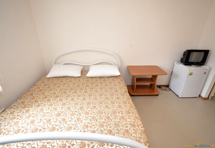 Трехместный. Гостевой дом Баден-Баден, г. Геленджик, пос. Дивноморское