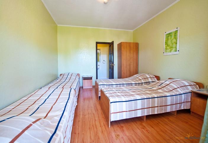 Четырехместный номер. Гостевой дом Купрея, Туапсинский район, п. Новомихайловский