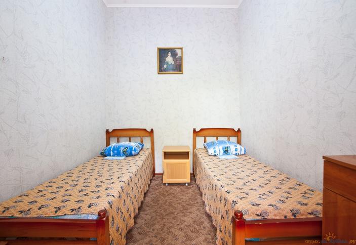 Эконом с верандой. Гостевой дом Киви, г. Сочи, п. Лазаревское