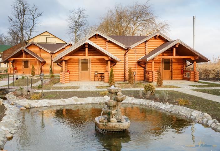 Коттеджи. Загородный клуб Усадьба Фамилия, ст. Пластуновская