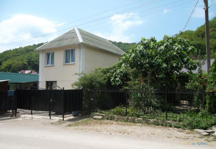 Гостевой дом Елена, п. Небуг