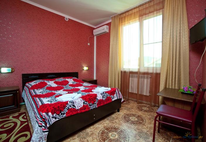 Люкс. Гостевой дом Симон, г. Сочи, пос. Мирный