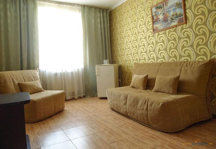 Двухкомнатный Люкс. Гостевой дом Дельфин, г. Адлер