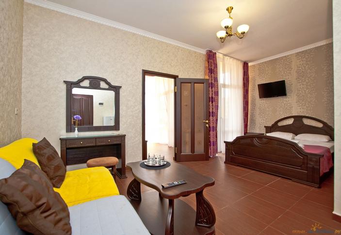 Люкс двухкомнатный. Гостевой дом Дольче Вита, г. Анапа, п. Витязево