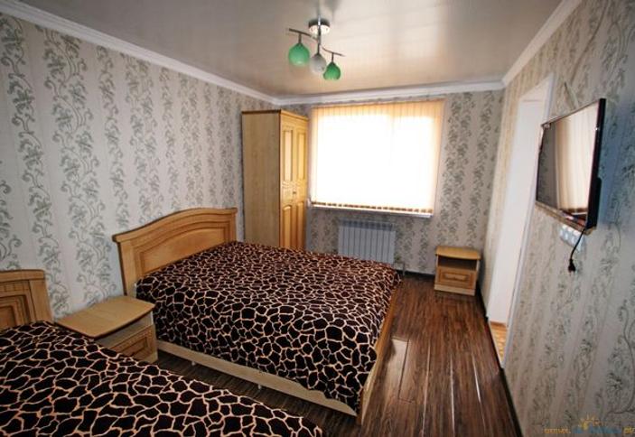 Трехместный стандарт. Гостевой дом Анна, пос. Лоо