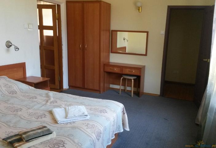 Трехкомнатный люкс. Отель-пансион Пенаты, г. Сочи, Лазаревский район, п. Лоо