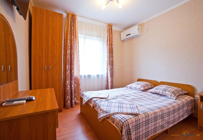 Двухместный комфорт. Гостиница Олеся, Туапсинский район, п. Дедеркой