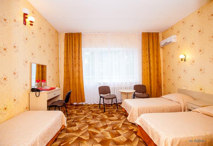 Трехместный стандарт 7 корпус. Санаторий Русь, Анапа