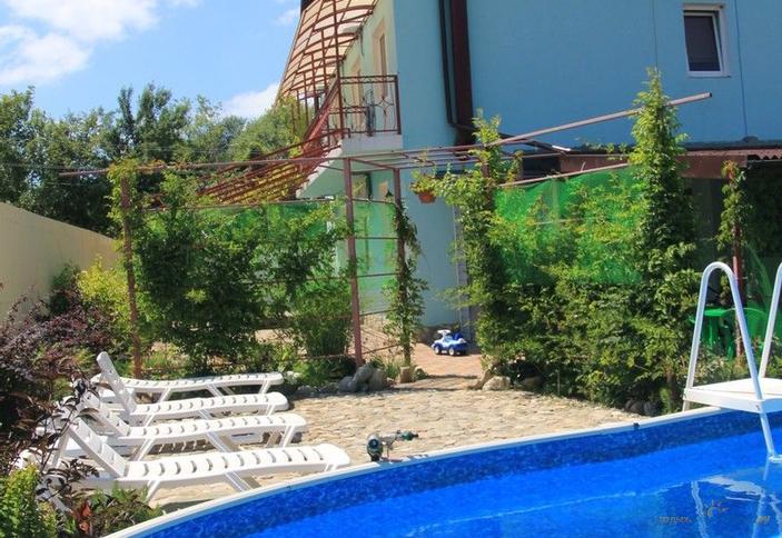 Relax Hotel (Релакс Отель)