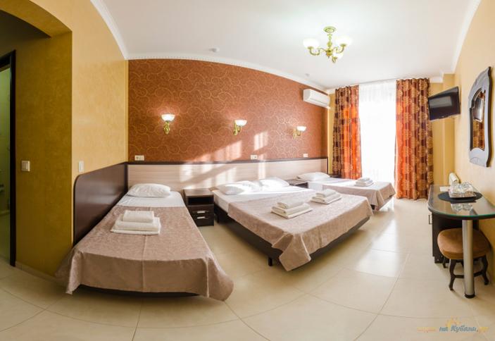 Люкс четырехместный. Гостевой дом Дольче Вита, г. Анапа, п. Витязево