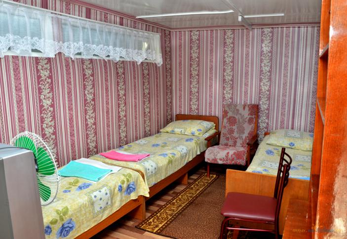 Трехместный эконом. Гостевой дом У Борисовны, г. Анапа