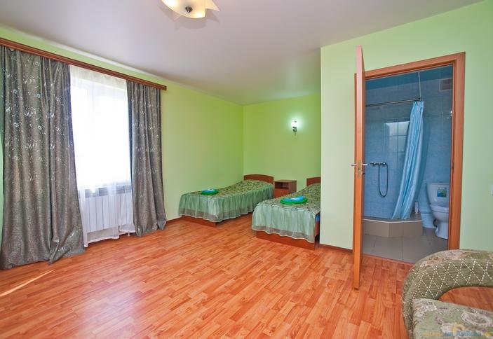 Полулюкс трехместный. Жилой комплекс 