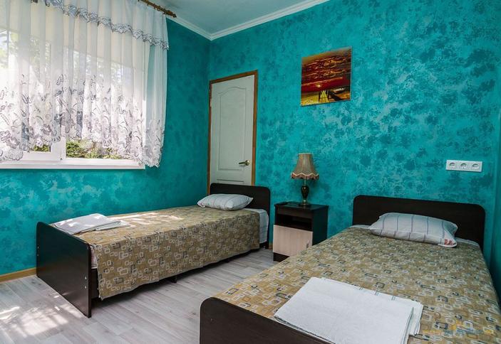 Коттеджи по ул. Победы 248а, пос. Лазаревское