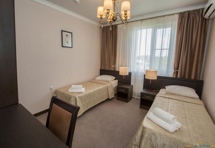 Twin. Гостевой дом ПридворовЪ г. Краснодар