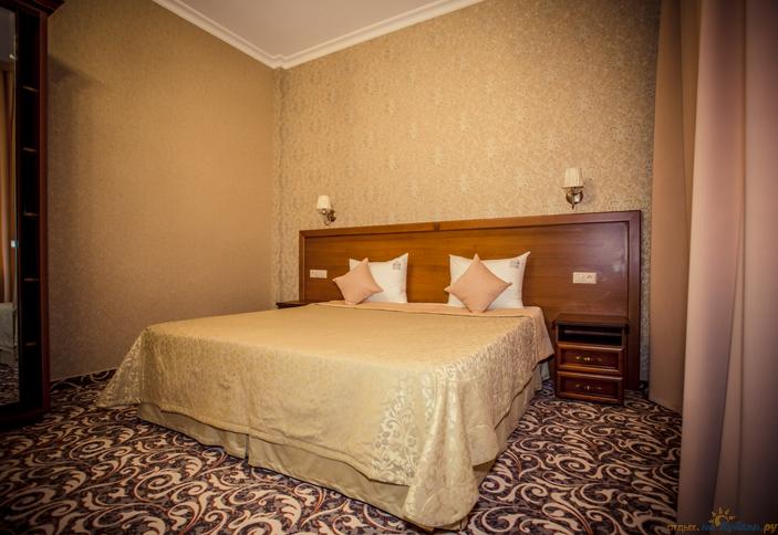 Двухкомнатный люкс. Отель Zion, г. Краснодар