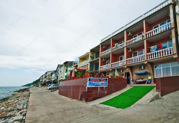 Эллинг Дольче Вита, п. Лоо