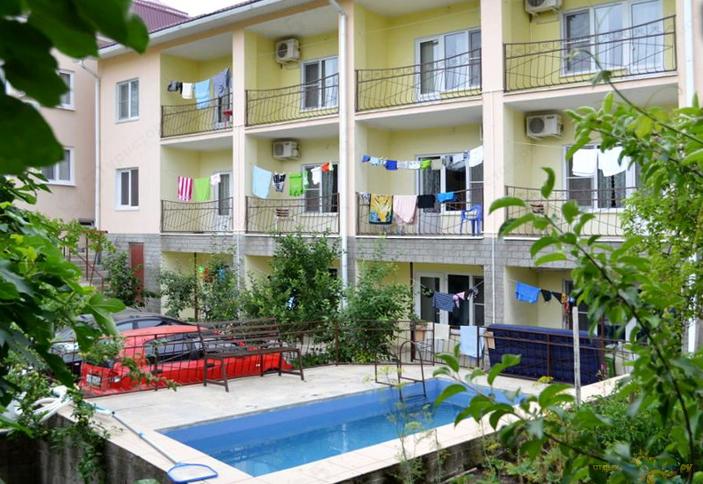 Бассейн, гостевой дом Архос, г. Геленджик, с. Архипо-Осиповка