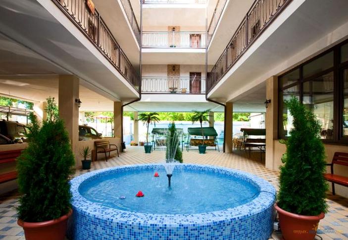 Гостевой комплекс Атриум, г. Геленджик, с. Дивноморское