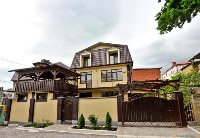 Гостевой дом Четыре сезона, г. Геленджик