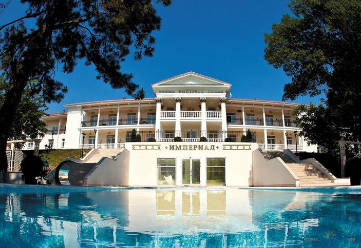 Отель Империал, пос. Абрау-Дюрсо