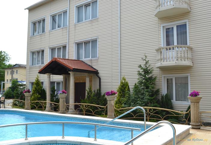 Гостевой дом Людмила, Туапсинский район, п. Новомихайловский