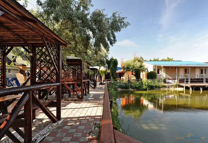 Гостевой дом Лазурный, ст. Голубицкая