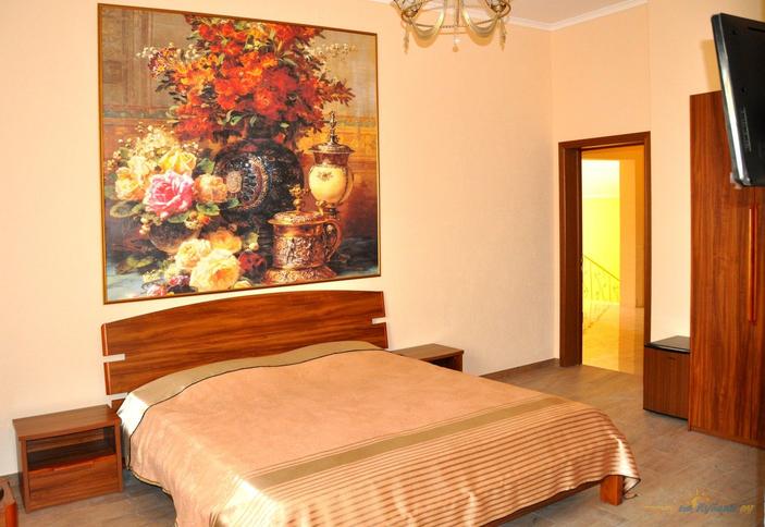 Полулюкс. Гостевой дом Шоколад, г. Геленджик, Голубая бухта