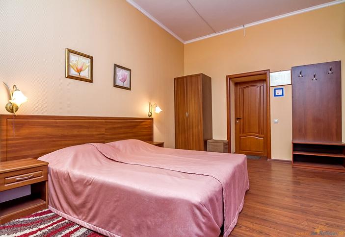 Студия. Гостиница Сосновая роща, г. Краснодар