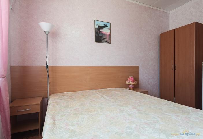Двухместный номер Стандарт. Гостевой дом Галина, Темрюкский р-н, ст. Голубицкая