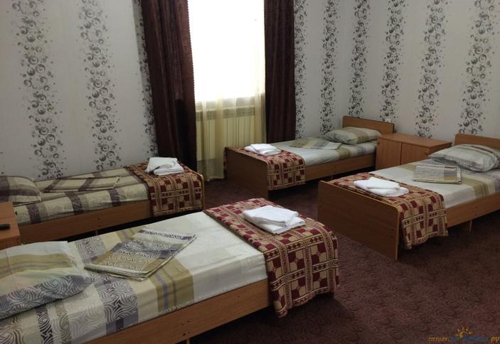 Четырехместный люкс. Гостевой дом Симон, г. Сочи, пос. Мирный