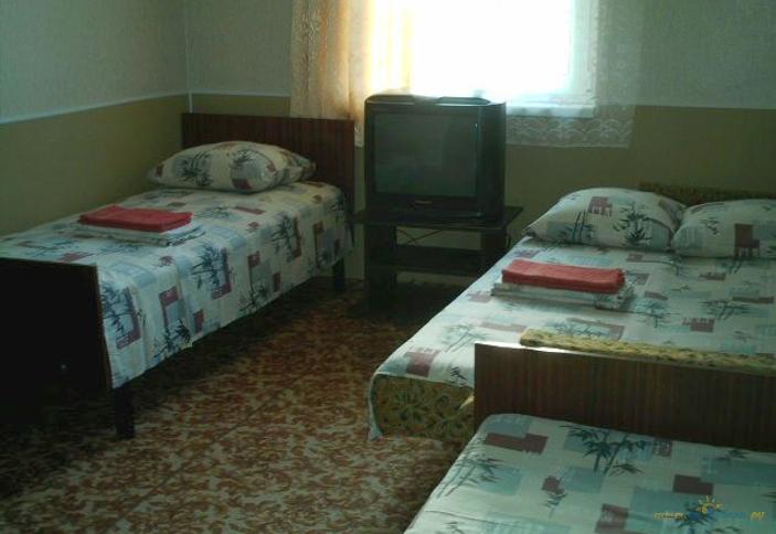 Номер. Частный гостевой дом «Летний», г. Новороссийск, с. Мысхако