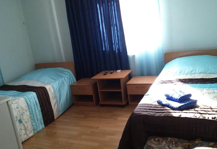 двухместный номер с отдельными кроватями на втором этаже.