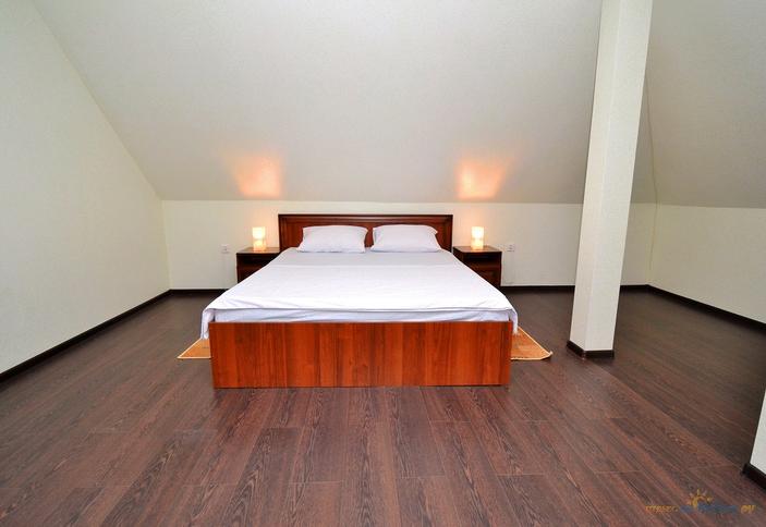 Делюкс. Гостевой дом Приморский, ст-ца Голубицкая