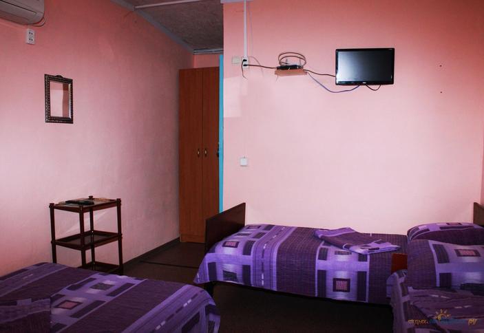 Четырехместный номер с удобствами