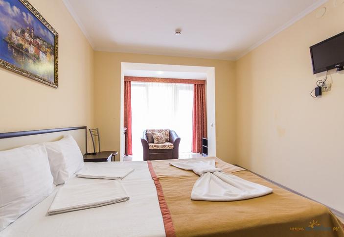 Трехместный стандарт