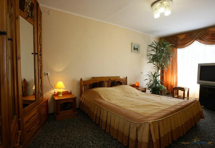 Люкс двухкомнатный двухместный (Основной корпус). Пансионат Эдем, г. Сочи