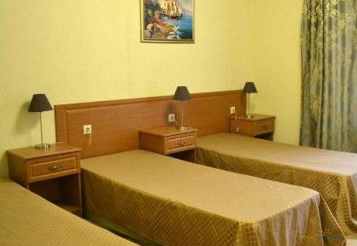 Трехместный номер. Курортный отель Ателика Гранд Прибой, г. Анапа