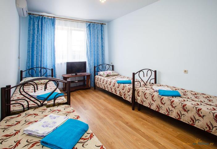 Четырехместный люкс